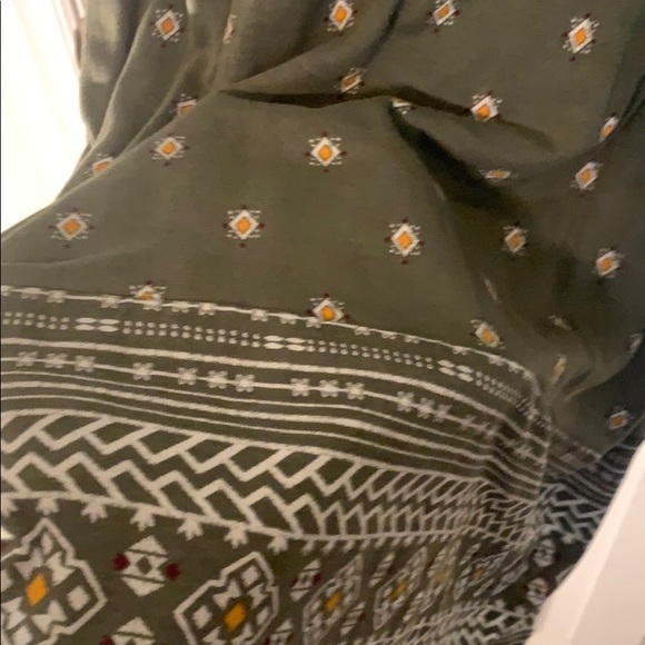 Tank Top - Picture 3 of 4